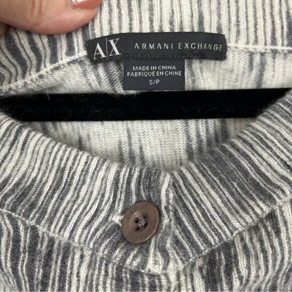 Armani Exchange Men’s Gray Patterned Cardigan | Lightweight Button-Up | Size S - Picture 4 of 8